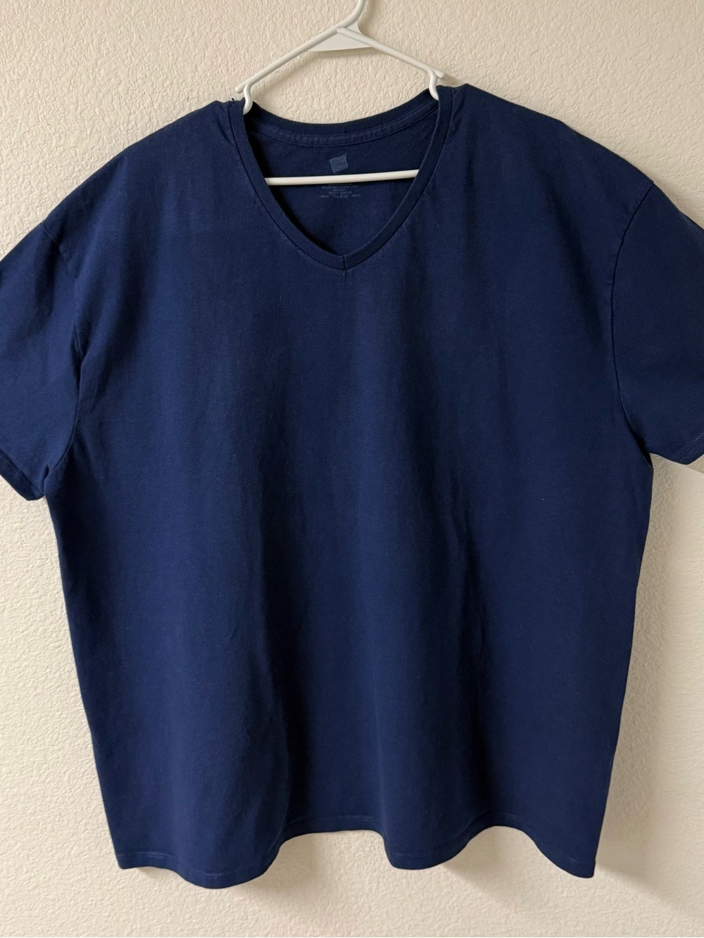 Hanes Navy V-Neck Short Sleeve Tee